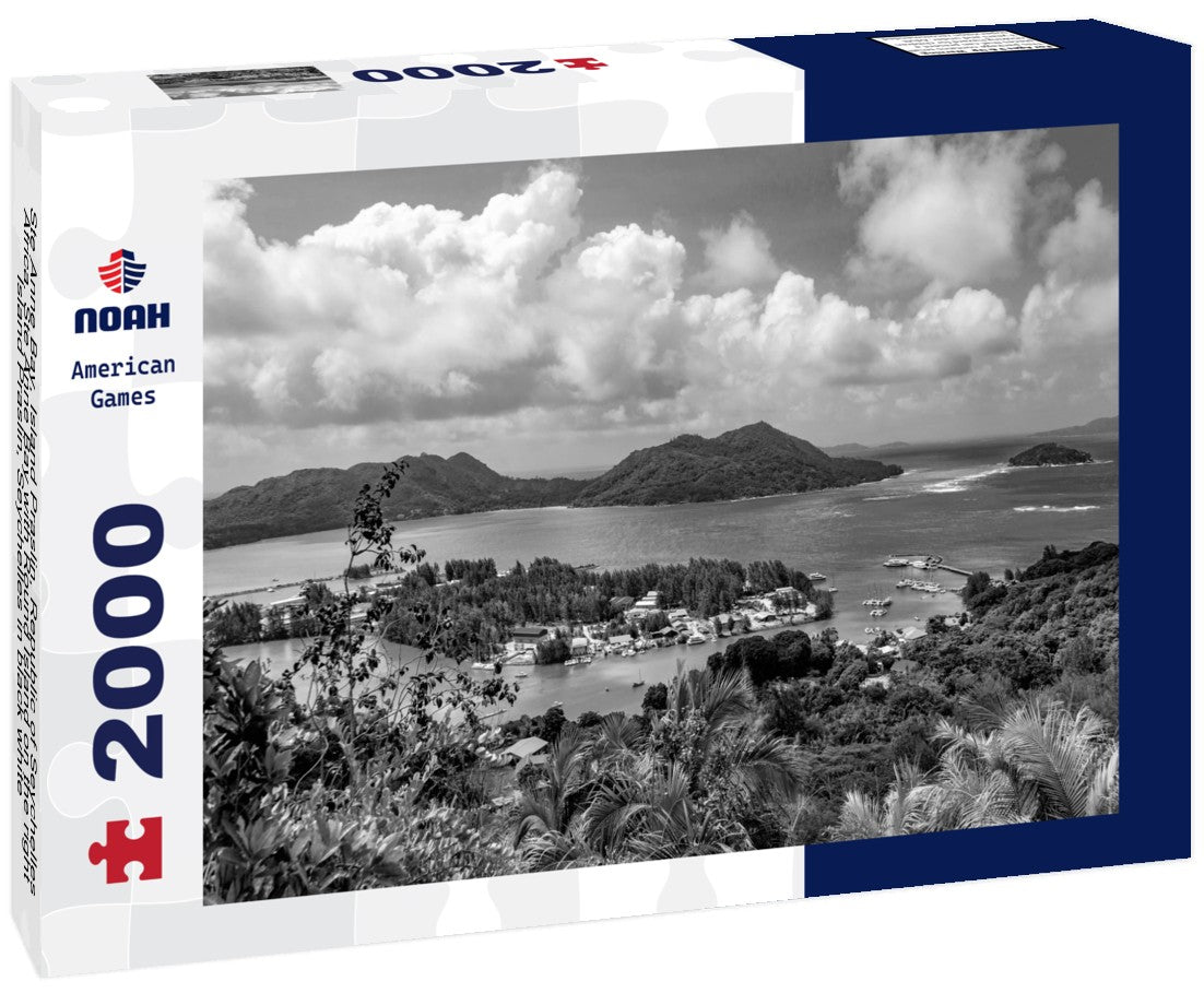 Noah Jigsaw Puzzle Ste Anne Bay, Island Praslin, Republic of Seychelles, Africa. Ste Anne Bay with Round Island on the right, Island Praslin, Seychelles in black white 2000 pieces