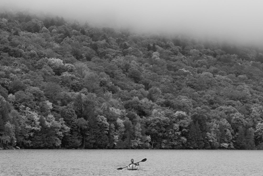 Noah Jigsaw Puzzle Man Paddles a Yellow Kayak Early Morning Moody Fog in Lake Willoughby in Autumn, Vermont in black white 2000 pieces