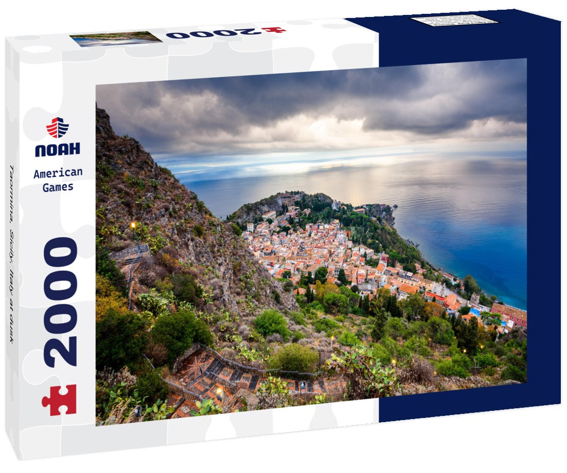 Noah Jigsaw Puzzle Taormina, Sicily, Italy at dusk 2000 Pieces