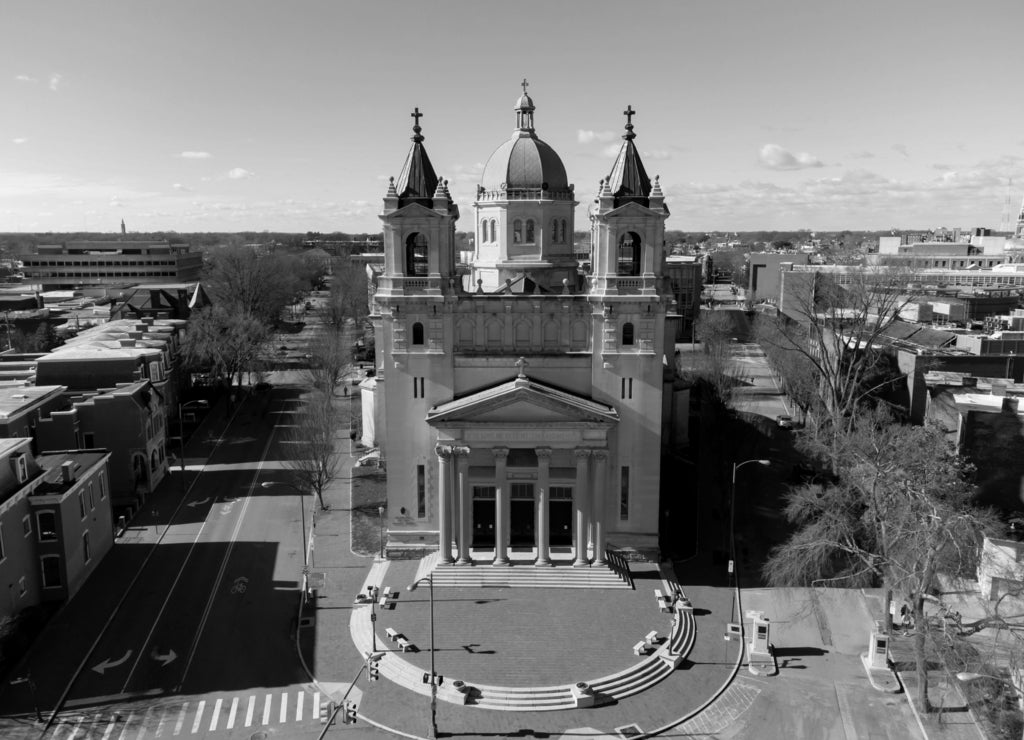 Aerial photo Cathedral of the Sacred Heart Richmond Virginia USA in black white