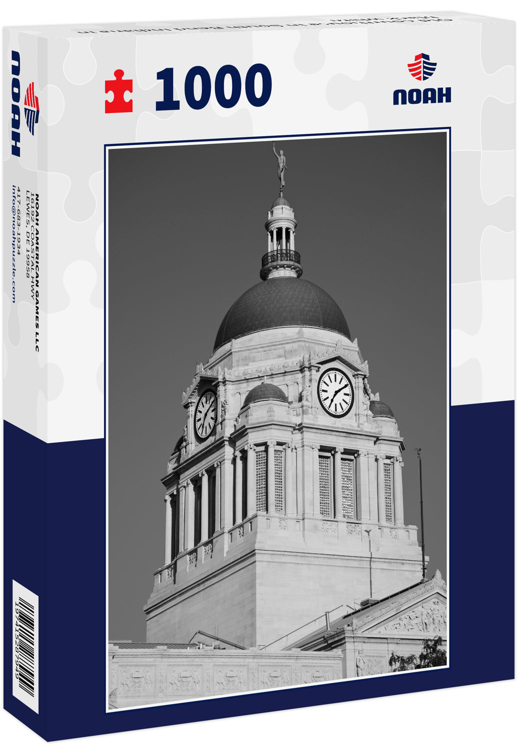Old courthouse in South Bend Indiana in black white