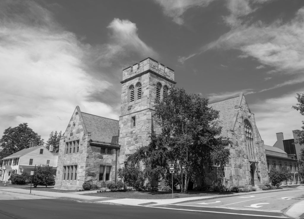 Phillips Church in Phillips Exeter Academy in town center of Exeter, New Hampshire, USA in black white