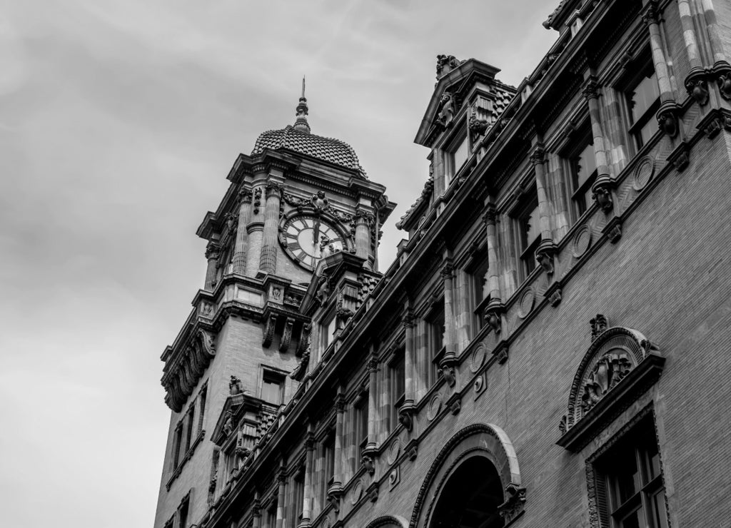 richmond virginia architecture in black white
