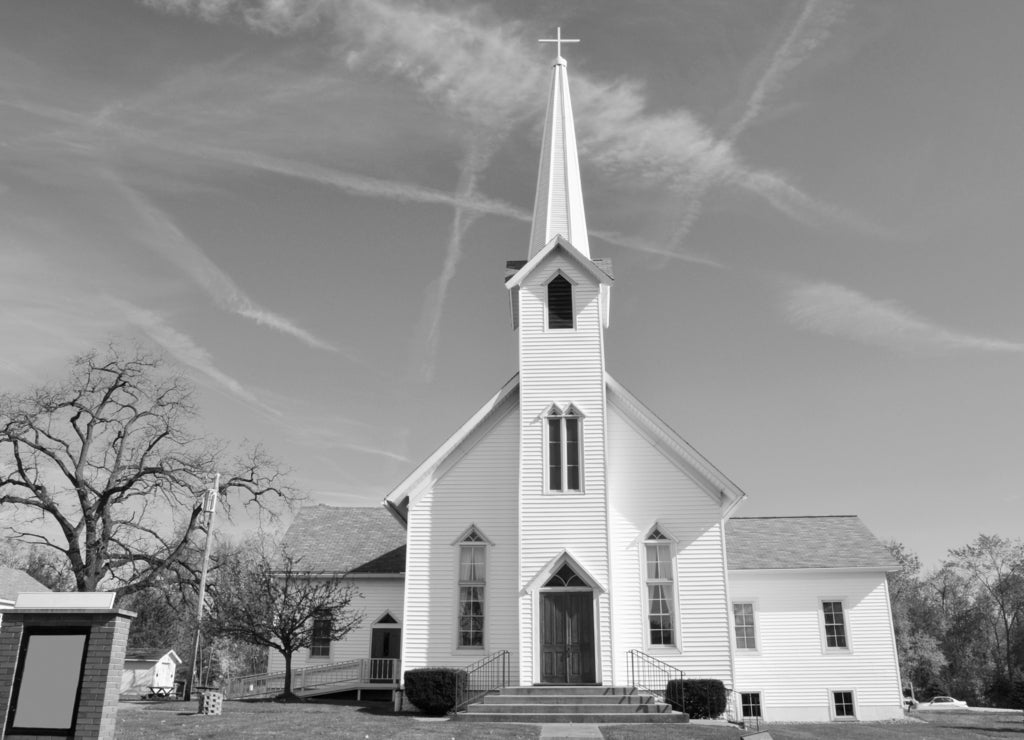 Rural Church, Midwest, Ohio, near Akron, USA in black white