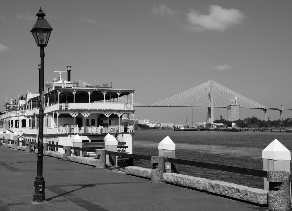 Savannah Water Front, Georgia USA in black white