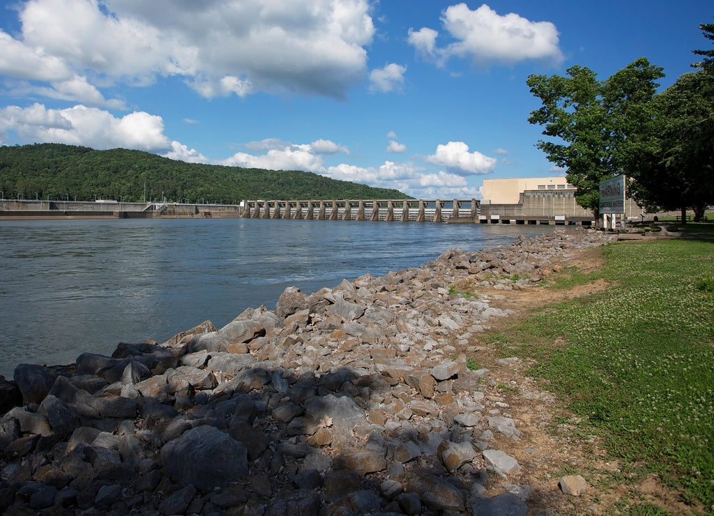Tennessee River and Guntersville Dam on a sunny day