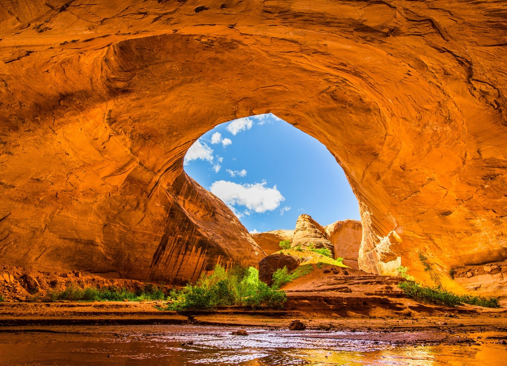 Jacob Hamblin Arch in Coyote Gulch, Glen Canyon National Recreation Area, Utah