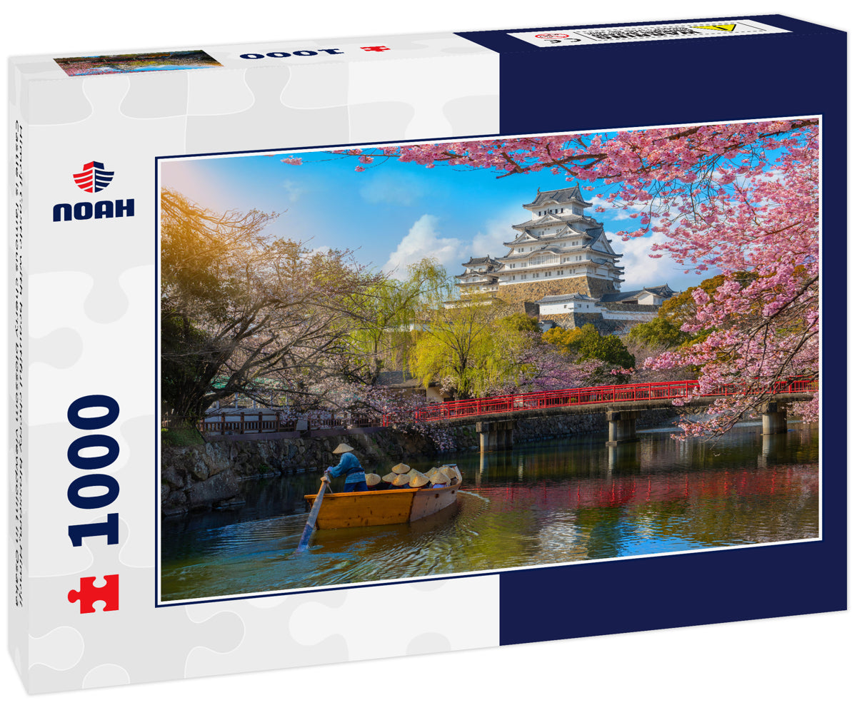 Himeji Castle with beautiful cherry blossom,Himeji Castle is famous cherry blossom viewpoint in Osaka