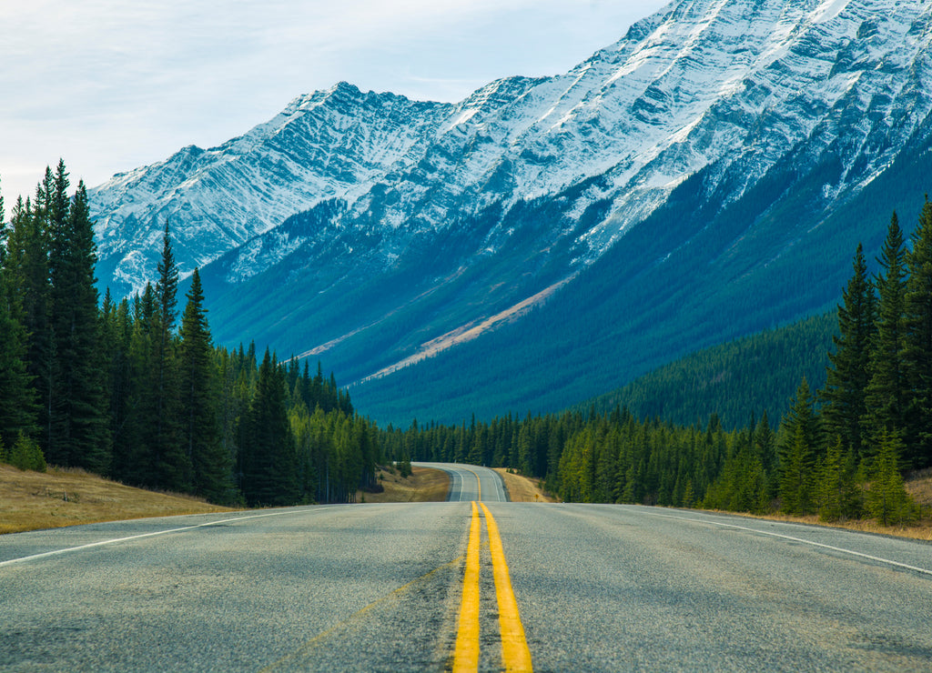 highway mountains canada