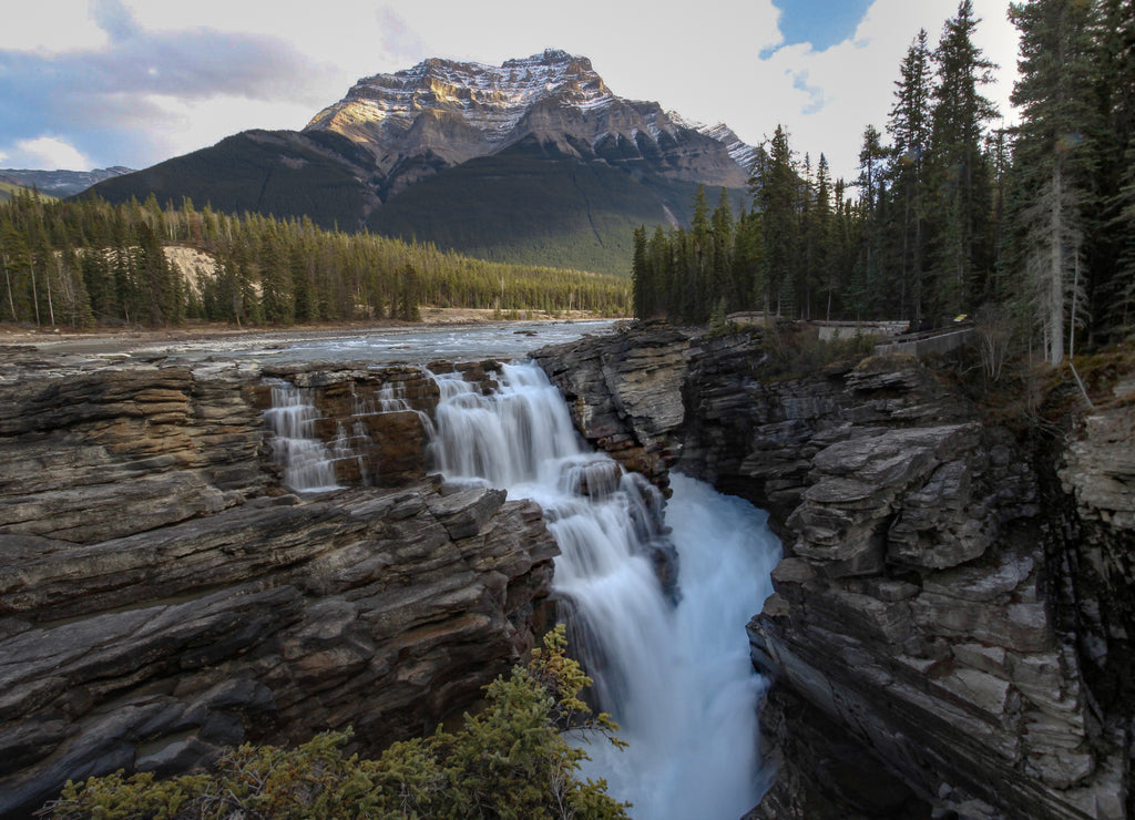 Athabasca Falls and mountain