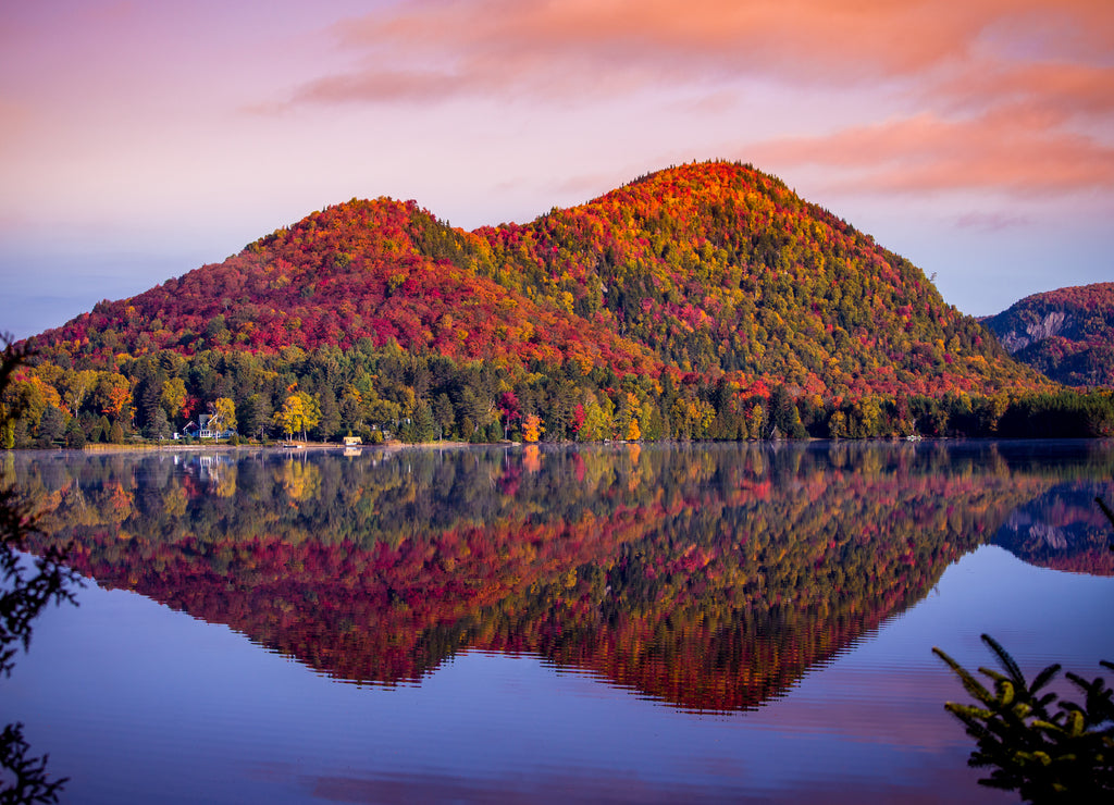 Lac-Superieur, Mont-tremblant, Quebec, Canada