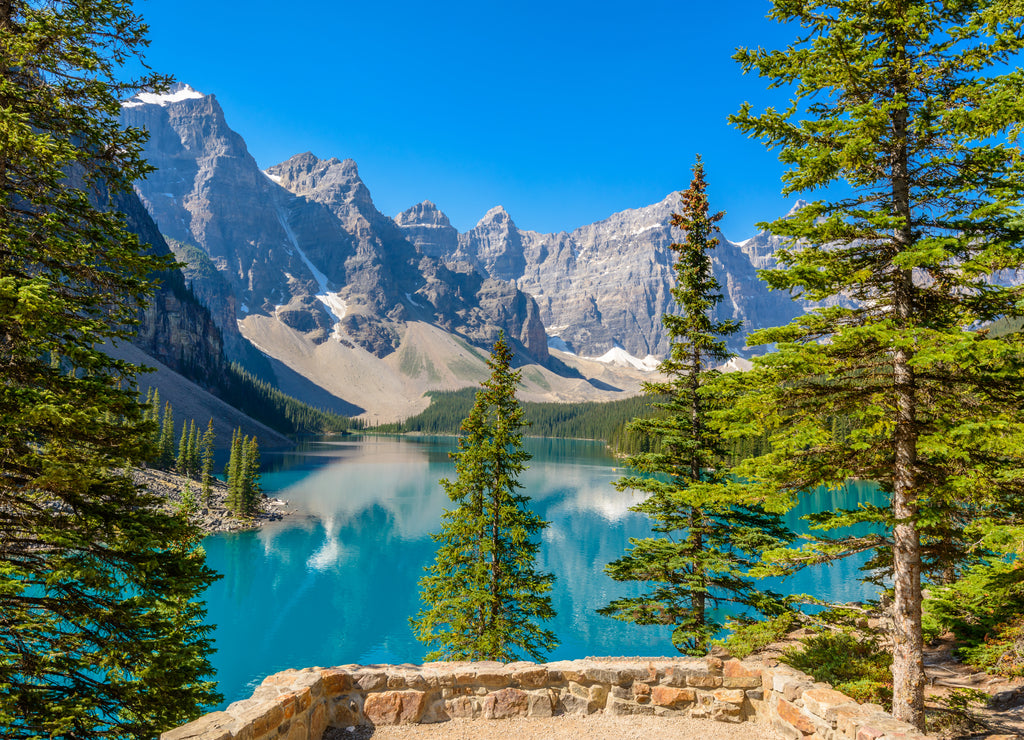 Majestic mountain lake in Canada. Moraine Lake in Alberta, Canada