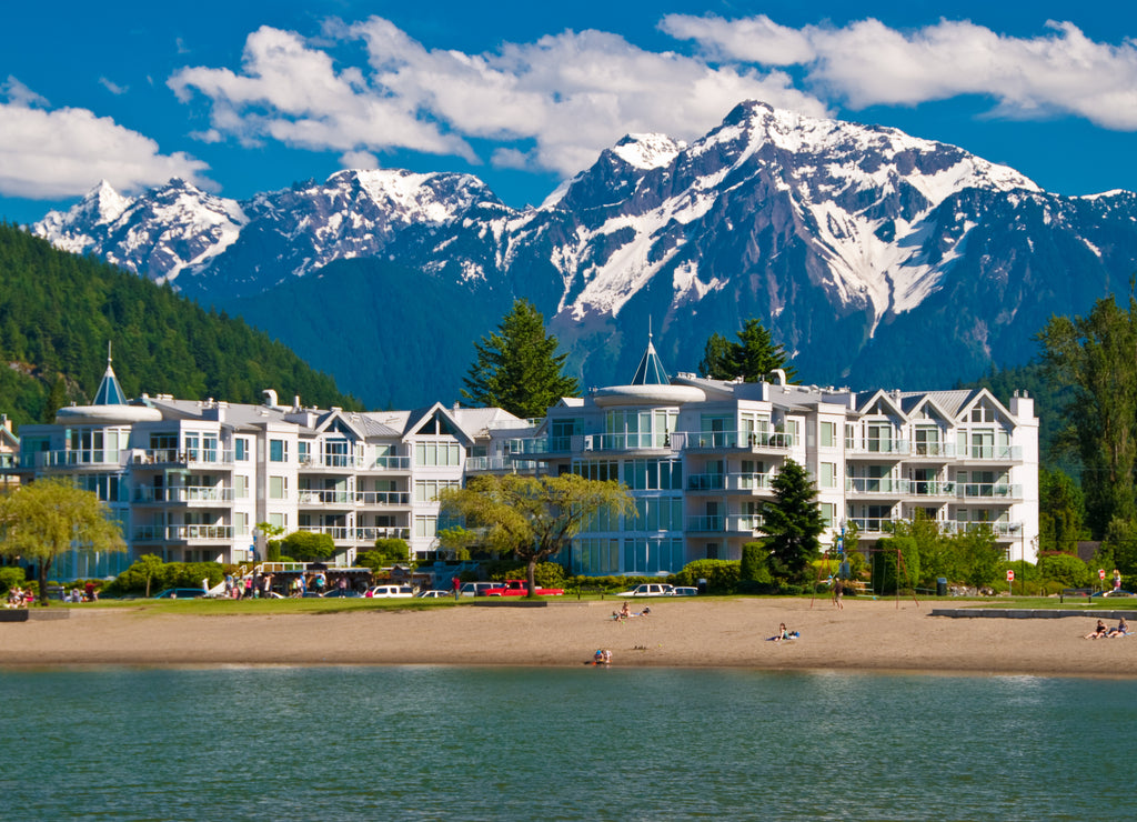 Lakeview condo over gorgeous mountain in Harrison Hot Springs, British Columbia, Canada