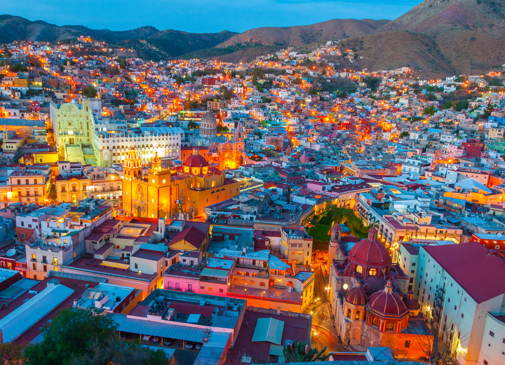 Guanajuato at night (Mexico)
