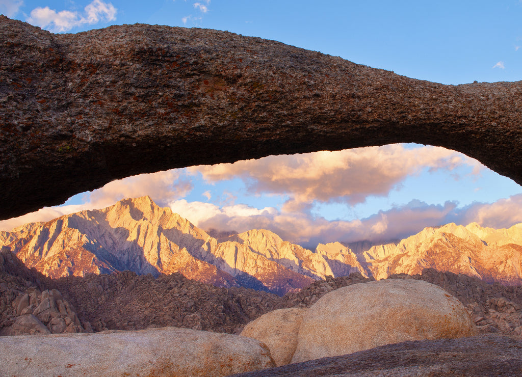 The Lathe Arch in Alabama Hills Lone Pine