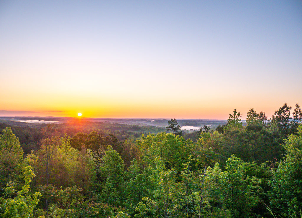 Sunrise from scenic overlook near Cheaha Mountain State Park in Talladega National Forest in Alabama, USA