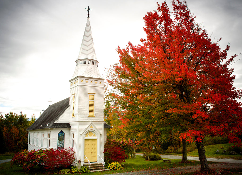 Saint Matthew's chapel in Sugar Hill, New Hampshire