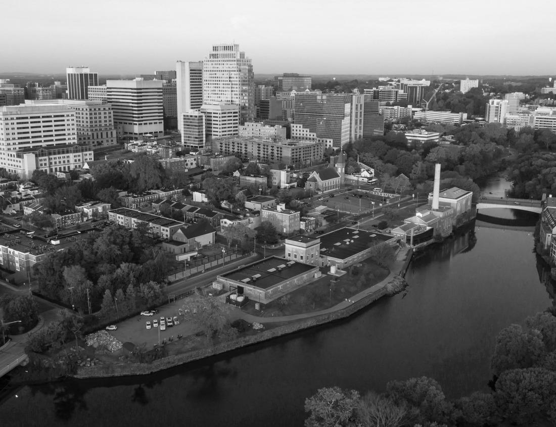 Noah Jigsaw Puzzle Encinitas California along the Pacific Ocean coastline in black white 1000 pieces
