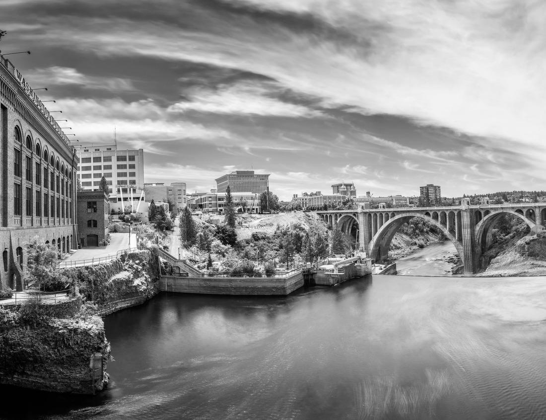 Noah Jigsaw Puzzle Dresden - Semperoper, Germany at sunrise in black white 1000 pieces