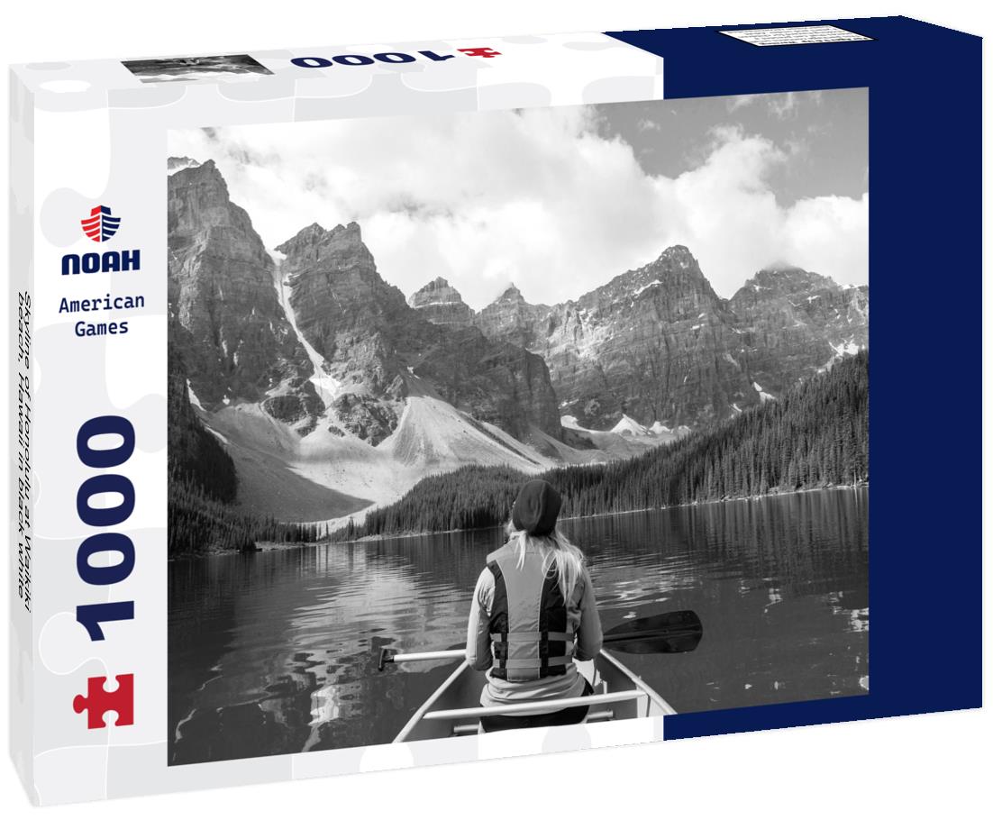 Noah Jigsaw Puzzle Skyline of Honolulu at Waikiki beach, Hawaii in black white 1000 pieces