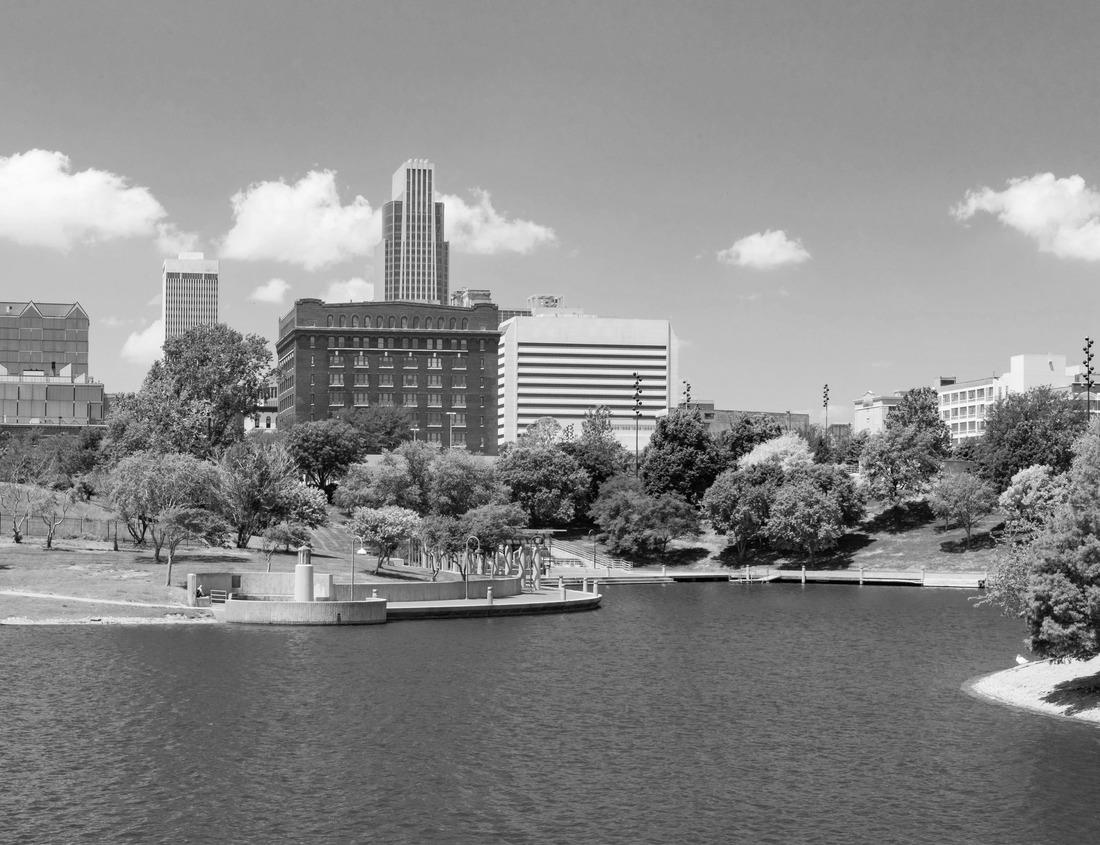 Noah Jigsaw Puzzle Gooseberry Falls on Minnesota's North Shore Drive in black white 1000 pieces