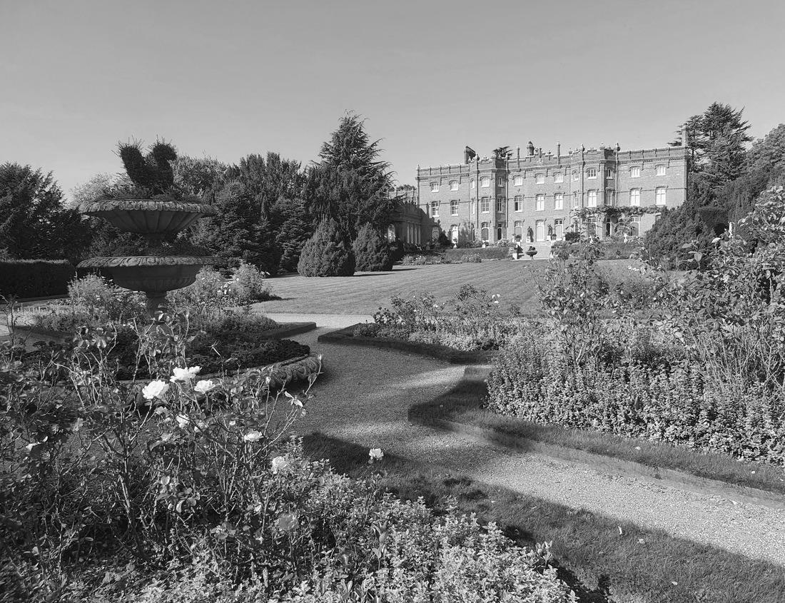 Noah Jigsaw Puzzle Aerial view university campus area looking into the city center urban core of downtown Lexington KY in black white 1000 pieces