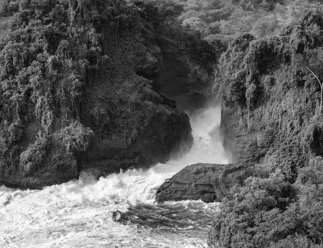 A detailed bottom view shows the water canyon of Murchison Falls in the Nile River, Uganda. 1000pc PuzzleBlack and White