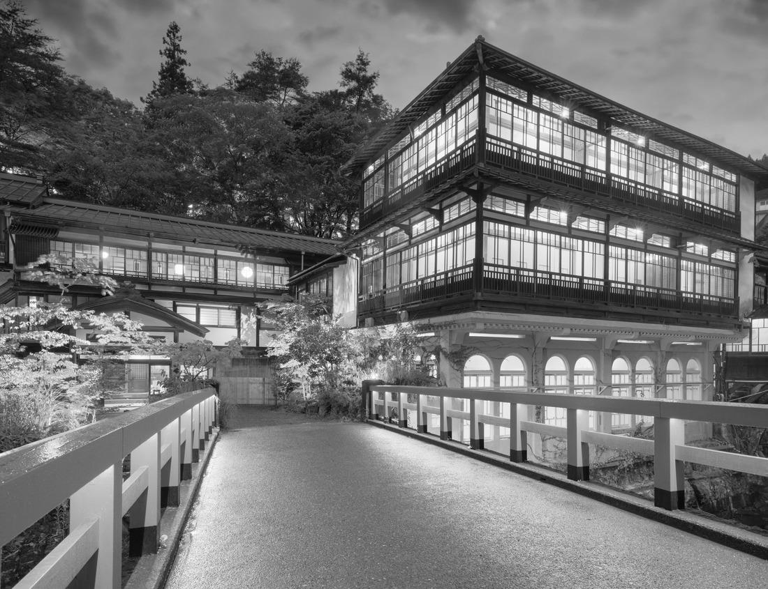 Noah Jigsaw Puzzle Illuminated Pacentro in the evening, medieval village in L'Aquila province, Abruzzo, central Italy in black white 1000 pieces