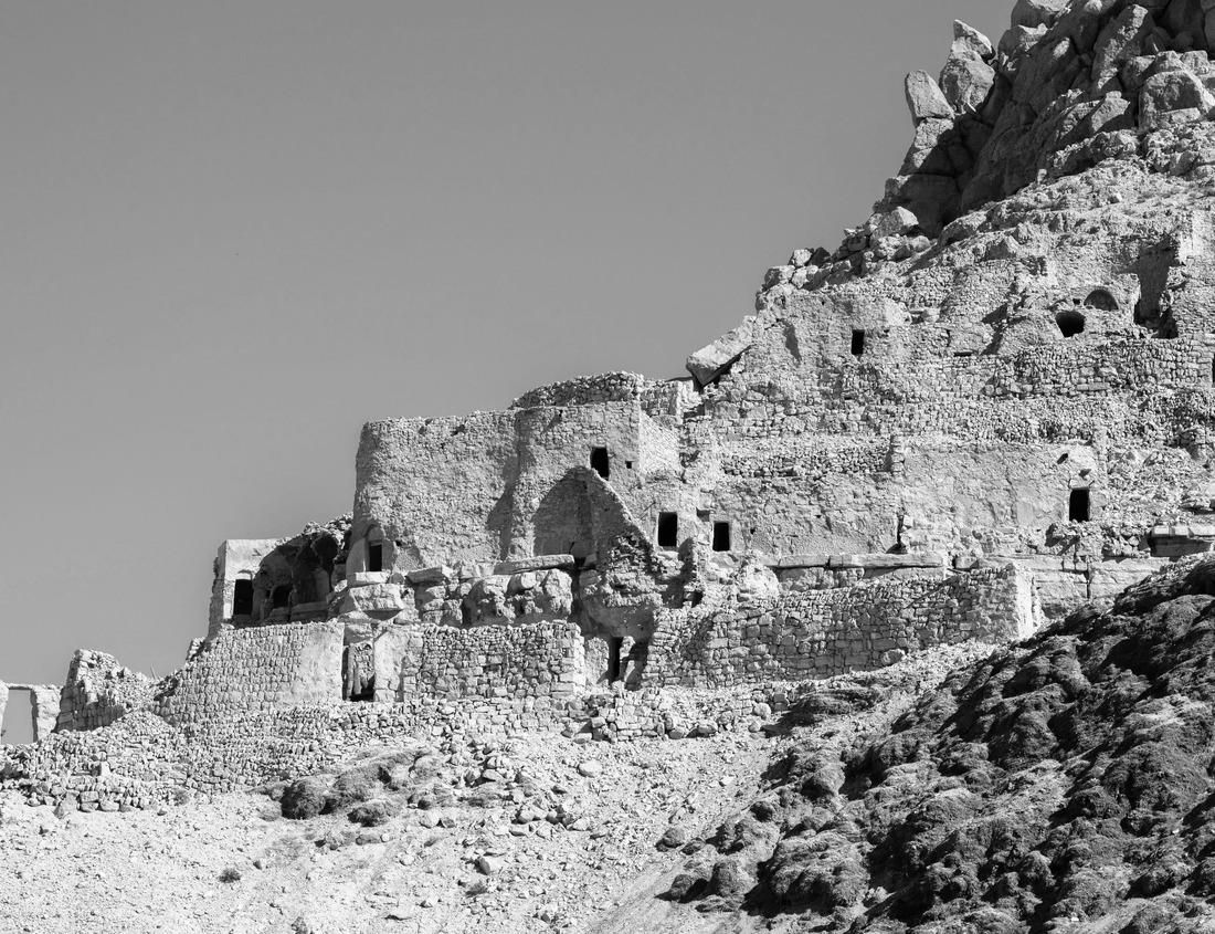 Noah Jigsaw Puzzle Views of Guermassa-South in Tatouin Province, Tunisia. in black white 1000 pieces
