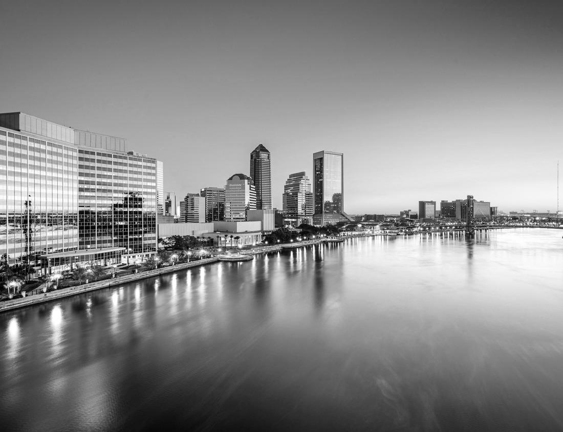 Noah Jigsaw Puzzle Downtown Denver, Colorado, USA in black white 1000 pieces