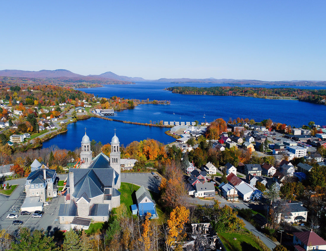 Noah Jigsaw Puzzle Lake Memphremagog - Newport, Vermont 1000 pieces