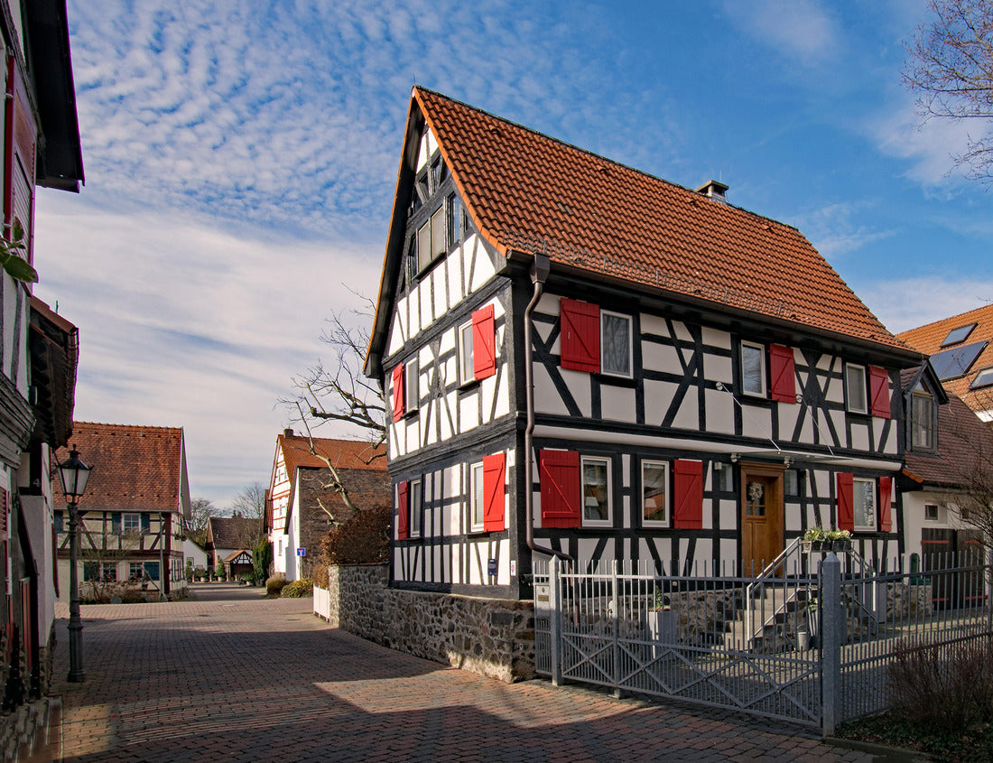 Noah Jigsaw Puzzle Half-timbered houses at the old town of Bruchköbel in Hesse, Germany 1000 pieces