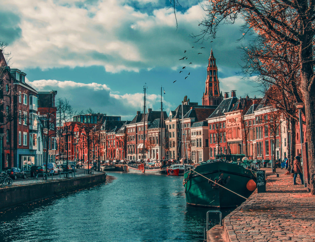 Noah Jigsaw Puzzle Groningen city of canals and boats Dutch city of Groningen 1000 pieces