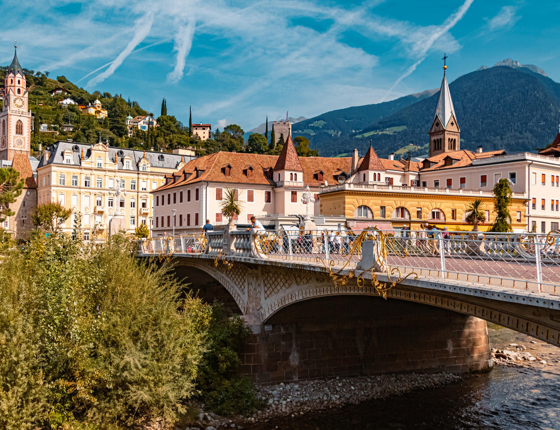 Noah Jigsaw Puzzle Beautiful alpine view and a bridge at Meran, South Tyrol, Italy 1000 pieces