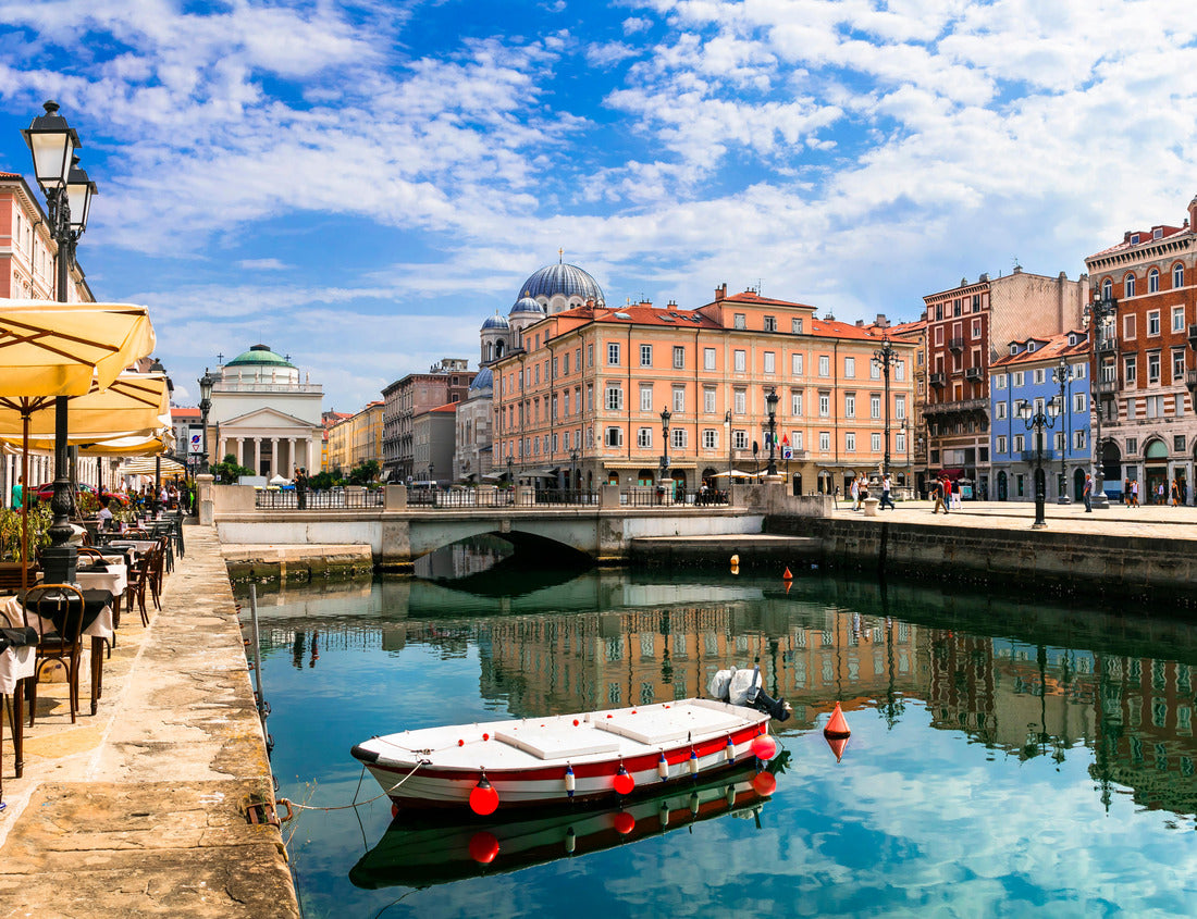Noah Jigsaw Puzzle Landmarks and beautiful places (cities of northern Italy) - elegant city of Trieste 1000 pieces