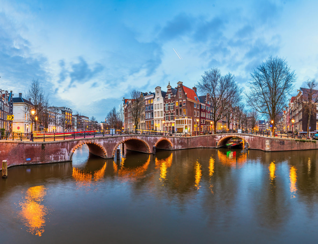 Noah Jigsaw Puzzle Amsterdam, Netherlands bridges and canals at twilight 1000 pieces