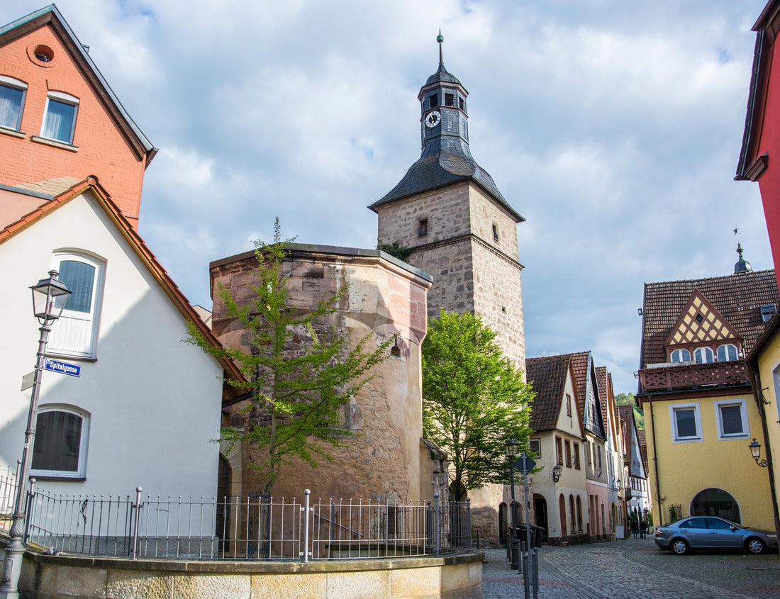 Noah Jigsaw Puzzle Kulmbach is the capital of the district Kulmbach in Bavaria. The city is famous for the castle Plassenburg. 1000 pieces