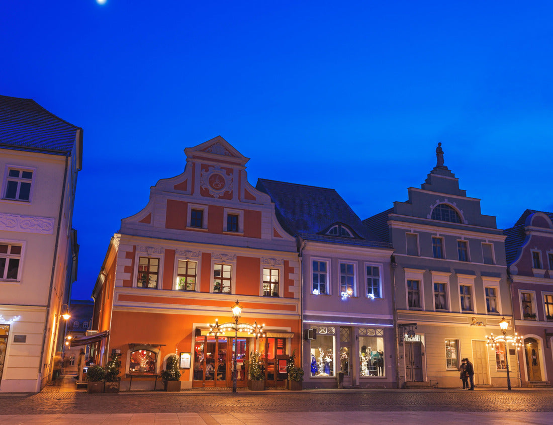 Noah Jigsaw Puzzle Altmarkt at night. Cottbus, Brandenburg, Germany 1000 pieces