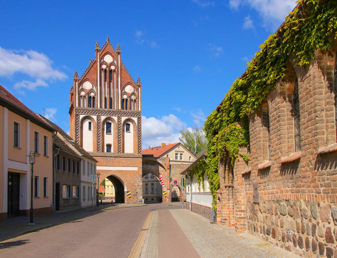 Noah Jigsaw Puzzle City Gate Gransee (Mark Brandenburg), Germany 1000 pieces