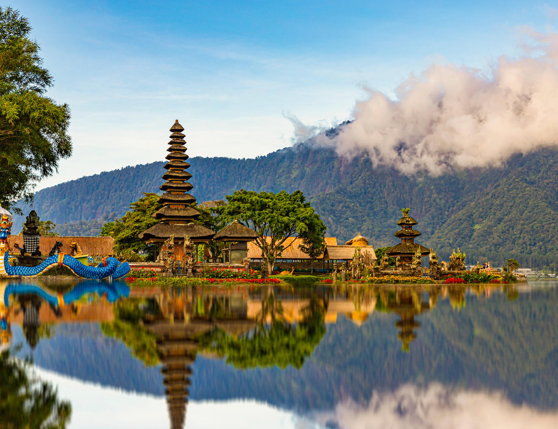 Noah Jigsaw Puzzle Gorgeous sunset at Pura Ulun Danu Bratan temple in Bali 1000 pieces