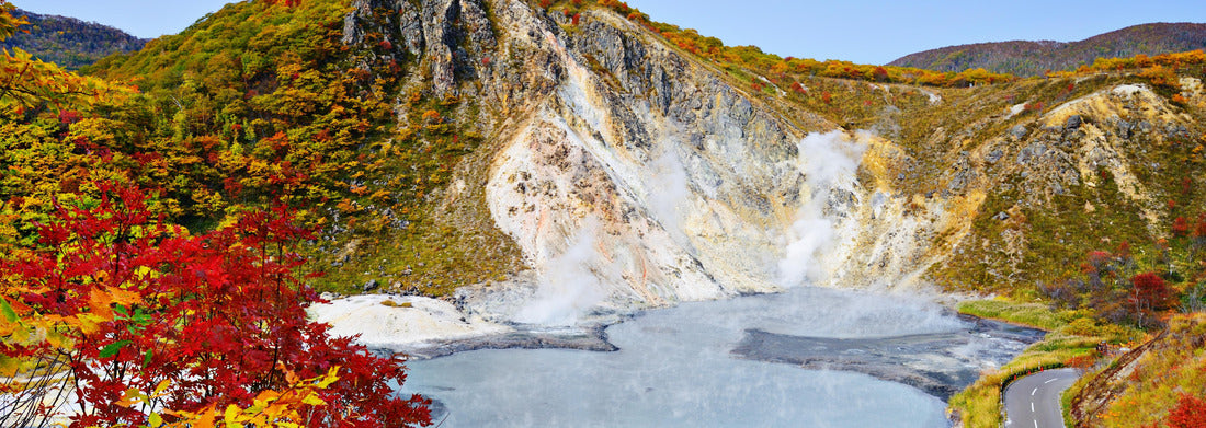 Noah Jigsaw Puzzle Mt. Hiyori Rises above Oyunuma Lake in Hell Valley, Noboribetsu, Hokkaido, Japan panorama 1000 pieces