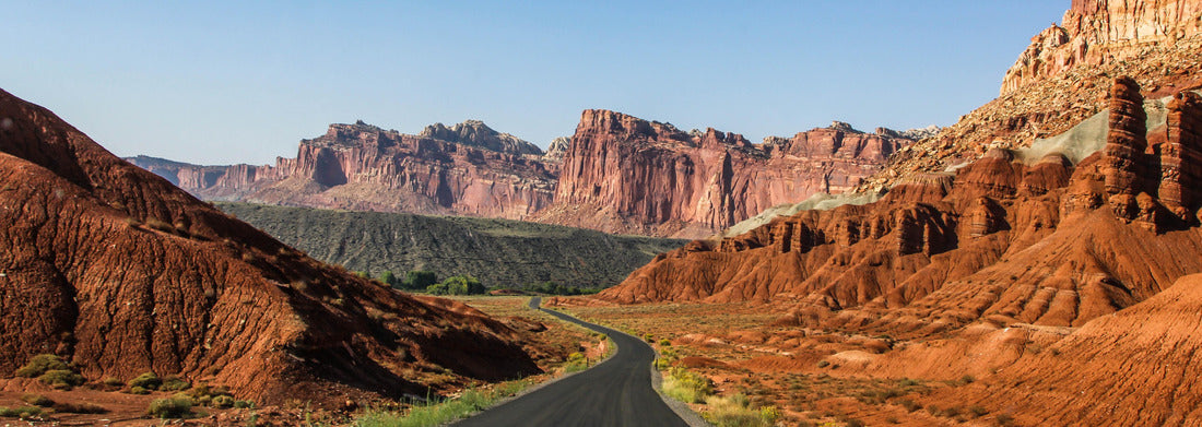 Noah Jigsaw Puzzle A road through Capitol Reef National Park / Capitol Reef Road / A road cuts through the mountains at Capitol Reef National Park, Utah panorama 1000 pieces