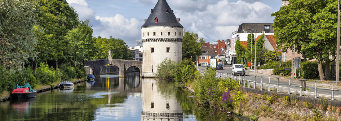 Noah Jigsaw Puzzle Medieval Broultowers - the well-known landmark of the city of Kortrijk, Belgium panorama 1000 pieces