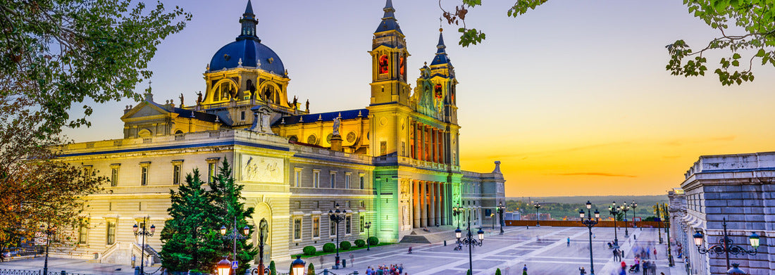 Noah Jigsaw Puzzle Madrid, Spain at La Almudena Cathedral and the Royal Palace panorama 1000 pieces