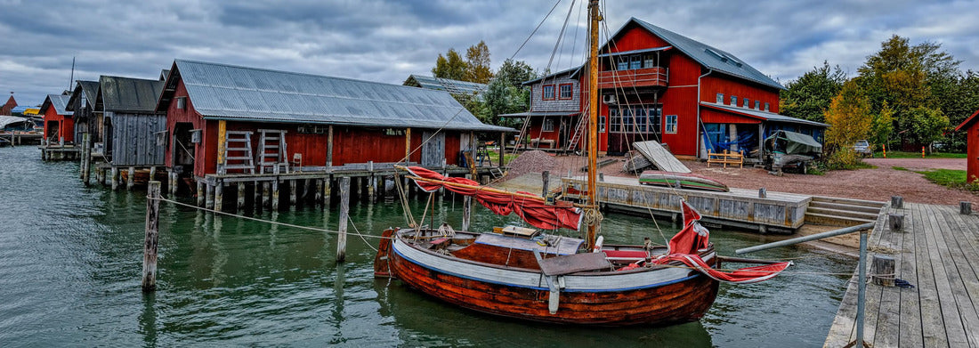 Noah Jigsaw Puzzle Boats in the maritime quarter in Mariehamn, Aland Islands Panorama 1000 Pieces