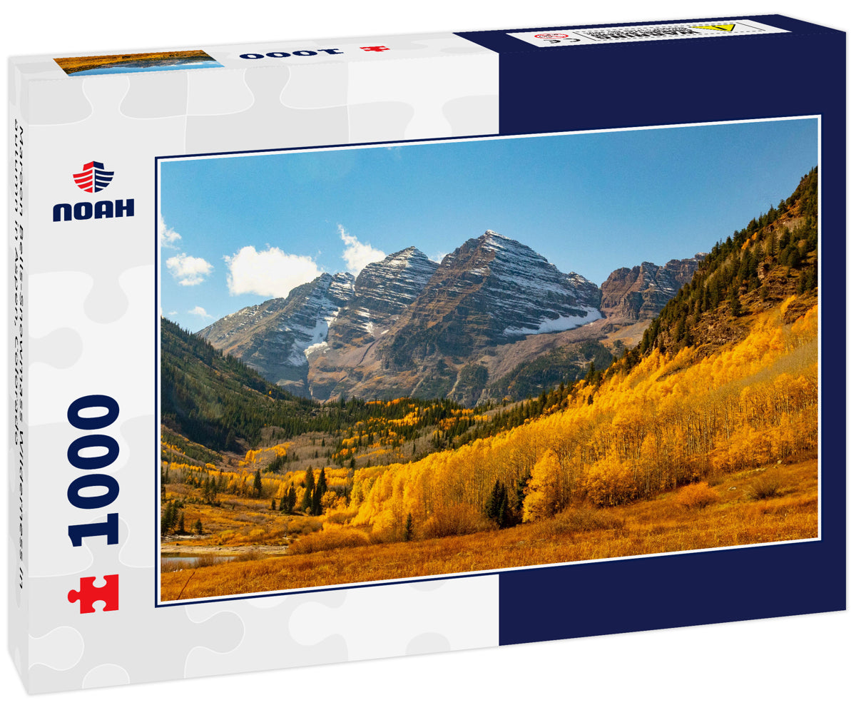 Maroon Bells-Snowmass Wilderness in autumn in Aspen, Colorado