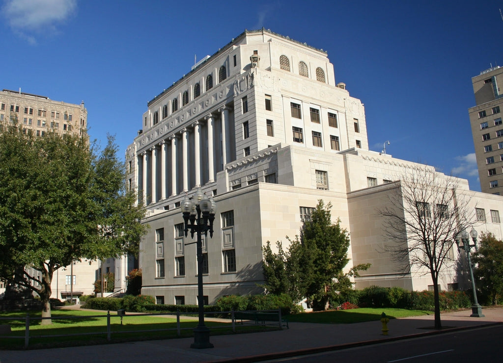 Shreveport, LA Caddo Parish Courthouse in downtown Shreveport Louisiana