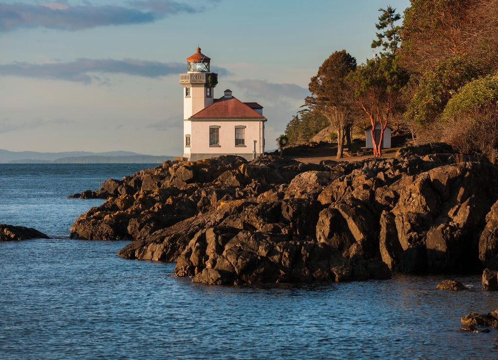 Lime Kiln Lighthouse. The Lime Kiln Light is a functioning navigational aid located on Lime Kiln Point overlooking Dead Man's Bay on the western side of San Juan Island, San Juan County, Washington