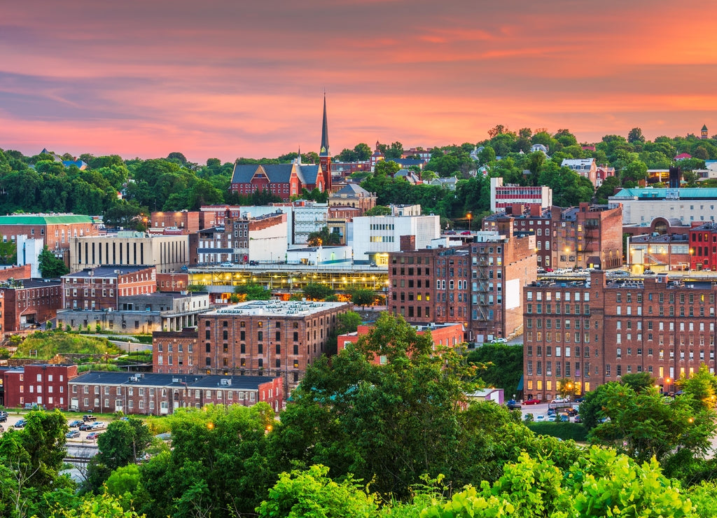 Lynchburg, Virginia, USA downtown city skyline