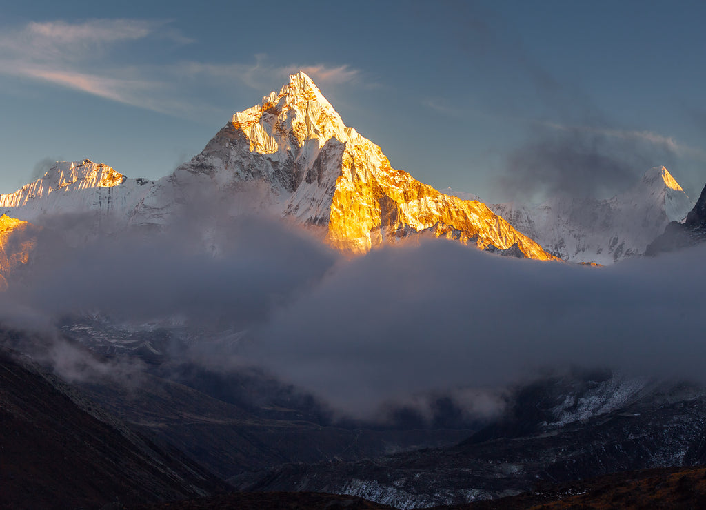 Ama Dablam (6856m) peak near the village of Dingboche in the Khumbu area of Nepal, on the hiking trail leading to the Everest base camp